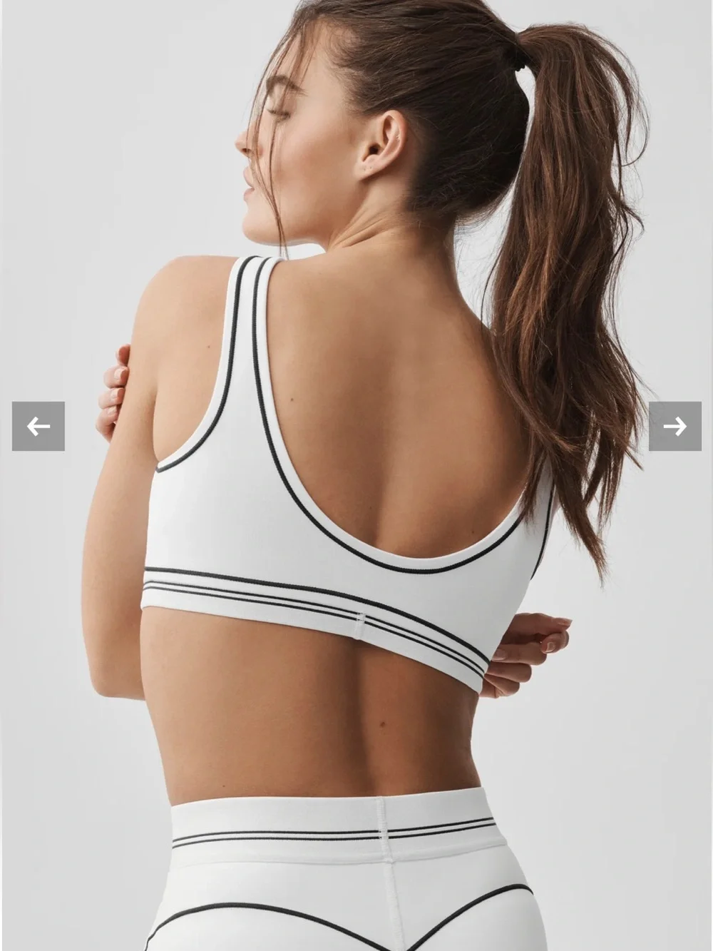 ALO Yoga Airbrush Heart Throb Sports Bra Size Small
